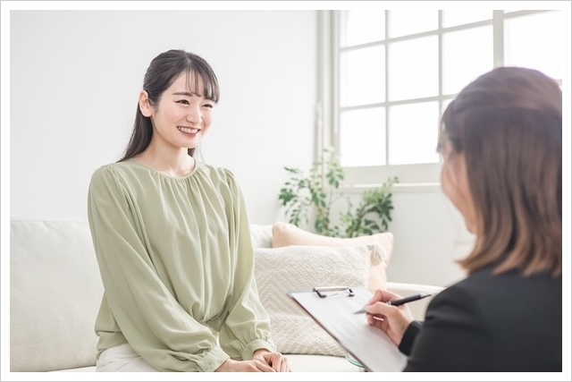 派遣のお仕事が初めての方へ：不安なことはご相談ください！  派遣が初めてで不安なことがあれば、お気軽にご相談ください。担当者が丁寧にサポートし、あなたの不安を解消します。  希望するブランドや条件に合ったお仕事を一緒に探しましょう！未経験でも挑戦できるお仕事が多数ありますので、安心してスタートできます。  内容にご納得いただけた場合は、エントリーをお申し込みください。その後、社内選考を経て、ご希望のブランドへご紹介いたします。